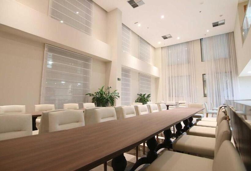 فندق Samba Linhares