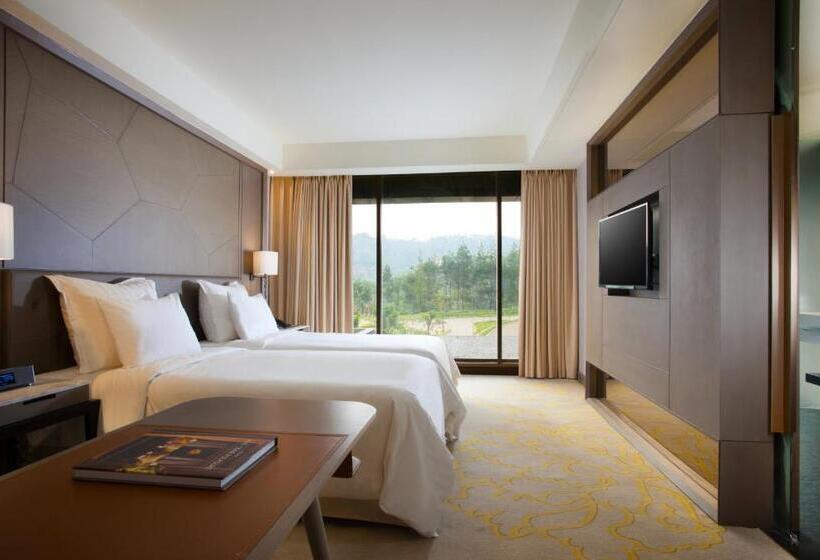 Отель Intercontinental Bandung Dago Pakar, An Ihg