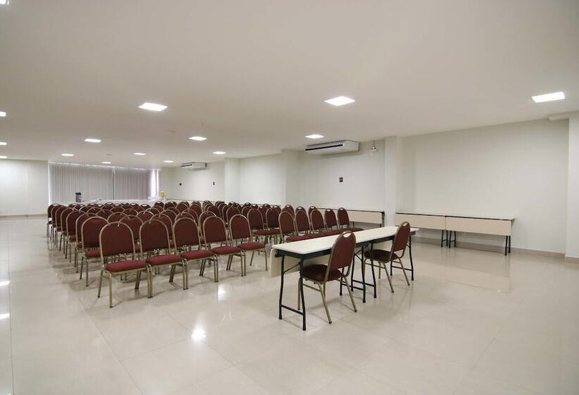 ホテル Lagoon Prime