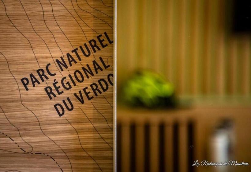 Отель Les Restanques De Moustiers