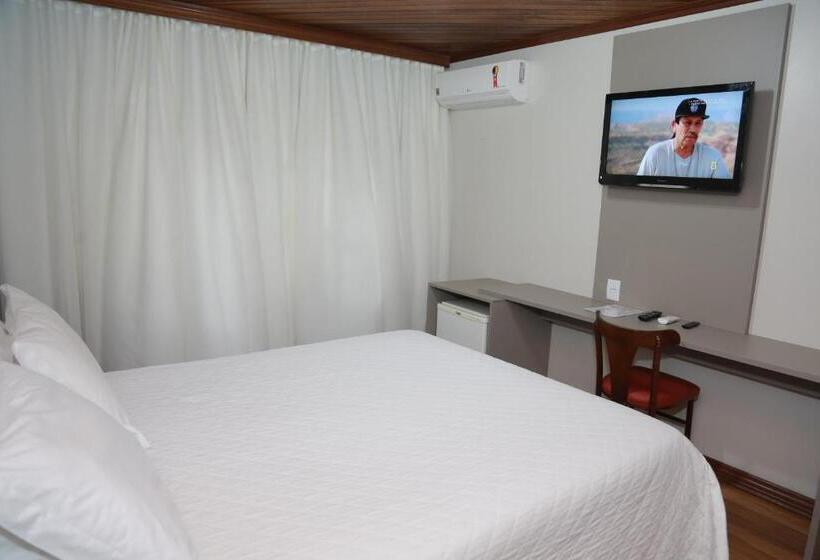 Letto Hotel Flores Da Cunha
