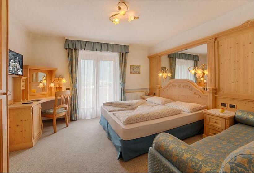 בית מלון כפרי Mair