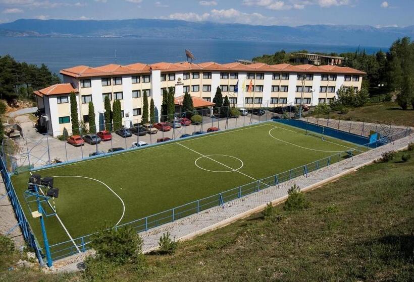 هتل Makpetrol Struga