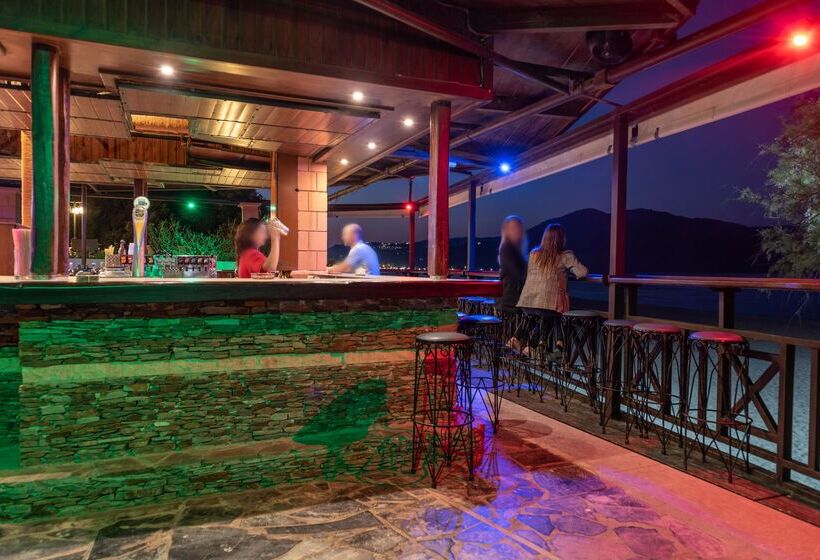 ホテル Mare Monte Beach