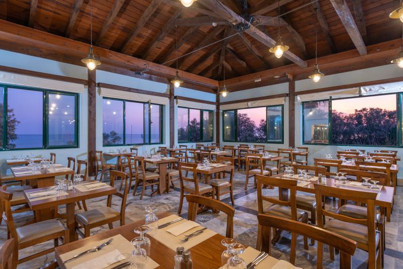 ホテル Mare Monte Beach