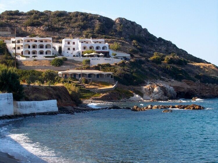 בית מלון כפרי Marou