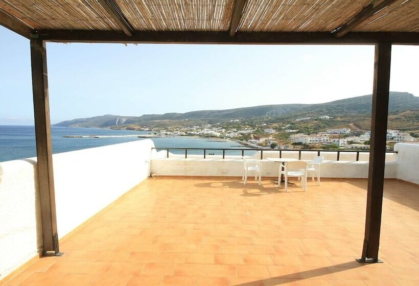 בית מלון כפרי Marou