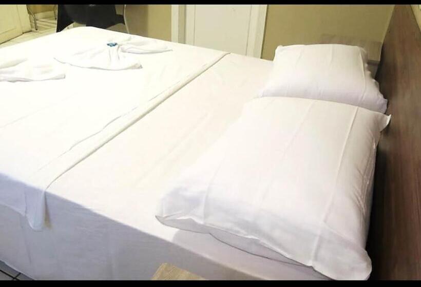 בית מלון כפרי Mirai Palace