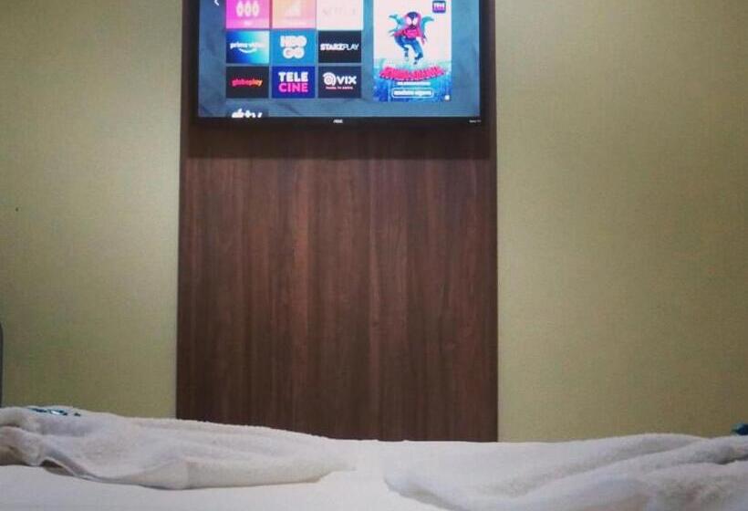 בית מלון כפרי Mirai Palace