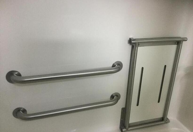 호텔 Muskogee Inn And Suites