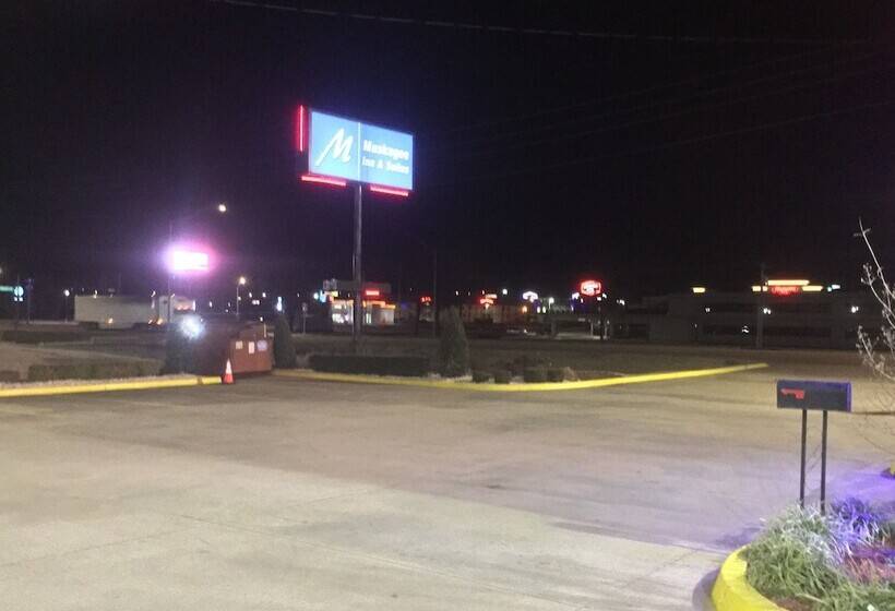 호텔 Muskogee Inn And Suites