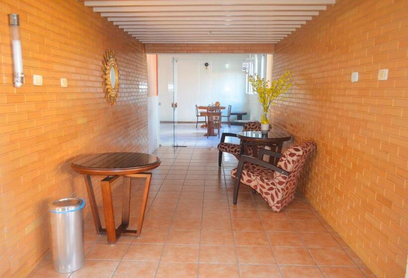 ホテル Pers Palace