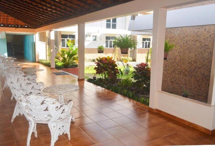 ホテル Pers Palace