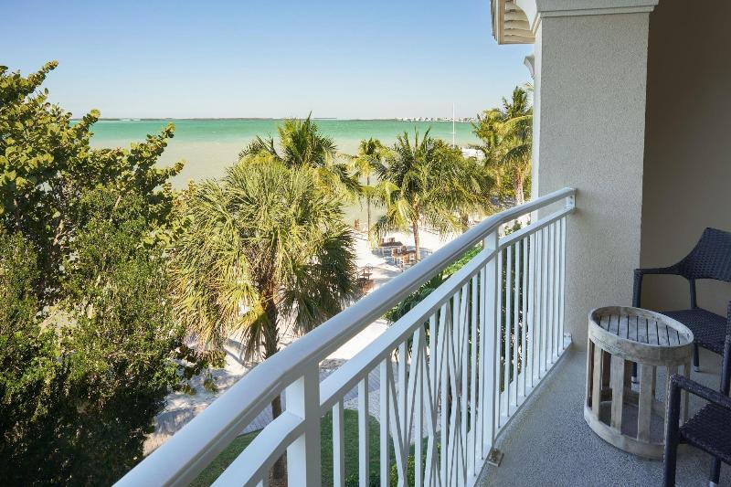 Отель Playa Largo Resort & Spa, Autograph Collection