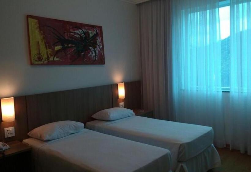 Отель Premier Parc