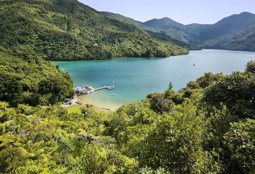 בית מלון כפרי Punga Cove Resort