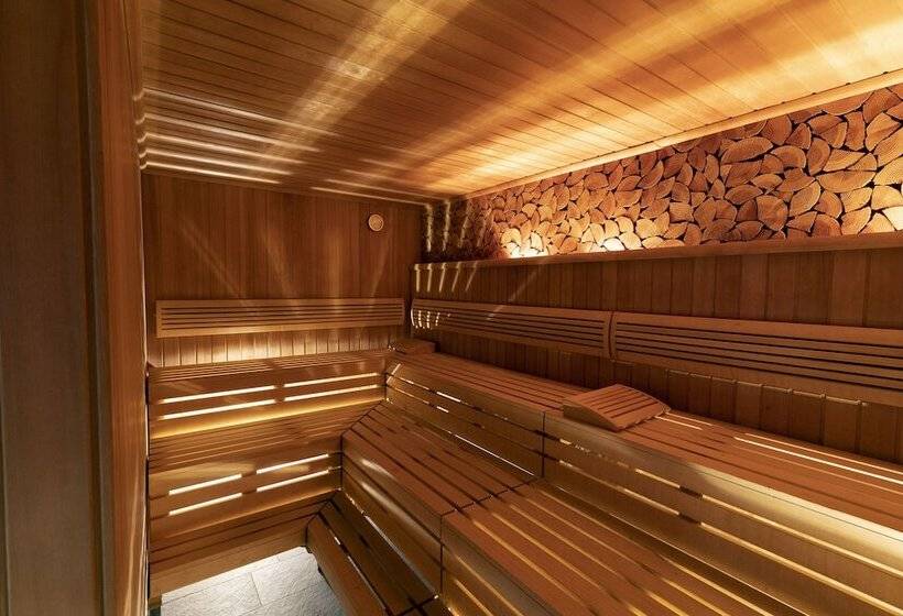 ホテル Frösö Park