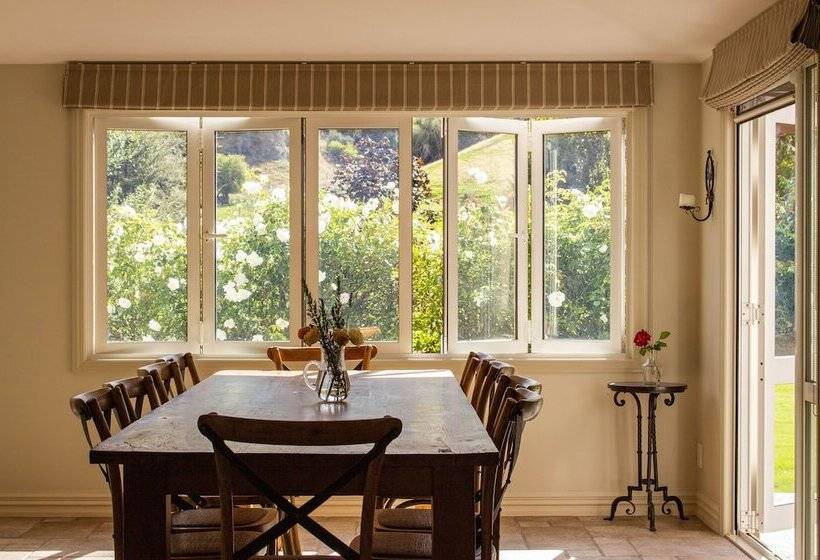 בית מלון כפרי Queenstown Country Lodge