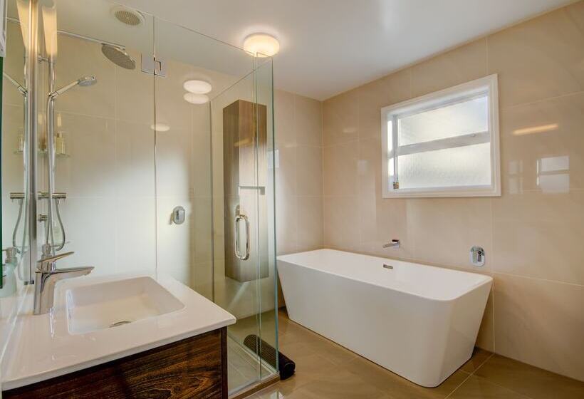 בית מלון כפרי Queenstown Country Lodge