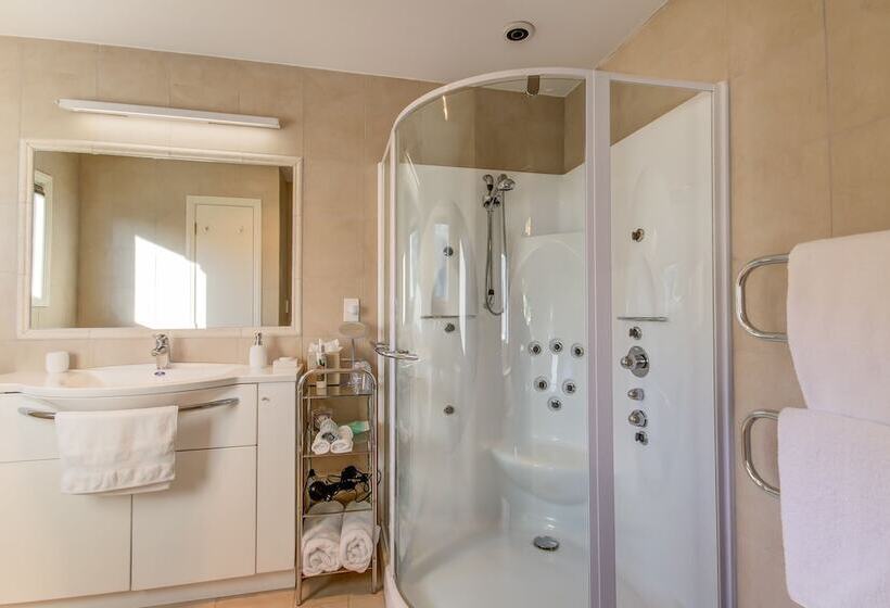 בית מלון כפרי Queenstown Country Lodge