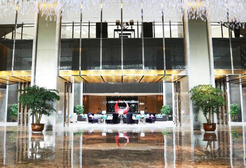 فندق Ramada Plaza Liuzhou Liudong