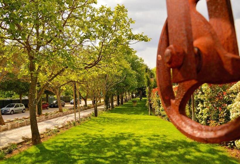 هتل روستایی La Valle Dell Aquila