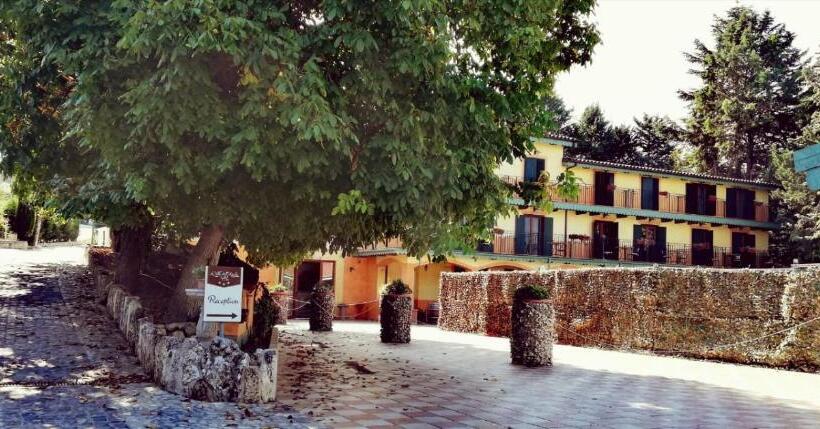 هتل روستایی La Valle Dell Aquila