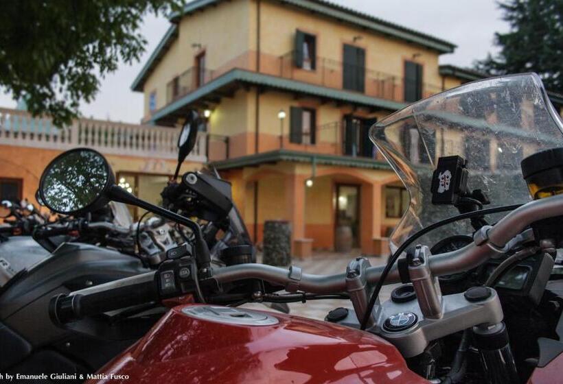 هتل روستایی La Valle Dell Aquila