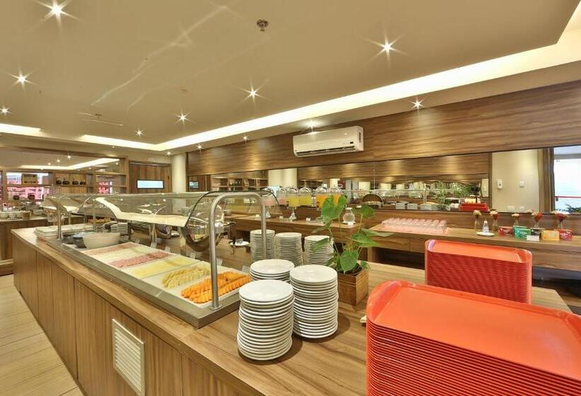 S4 Hotel águas Claras