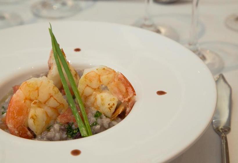 فندق Saint Louis