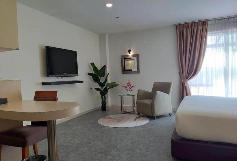 בית מלון כפרי Sentral Georgetown @ City Centre