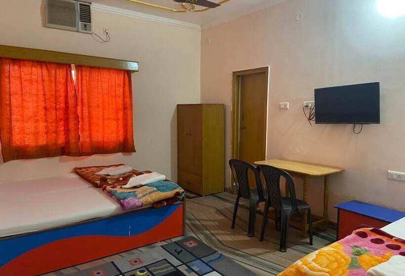 בית מלון כפרי Shanti