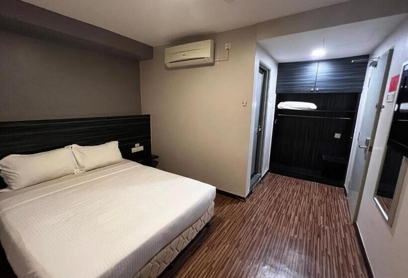 בית מלון כפרי Signature