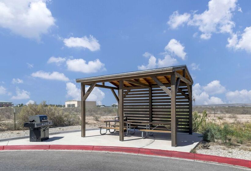 فندق Sleep Inn & Suites Carlsbad Caverns Area