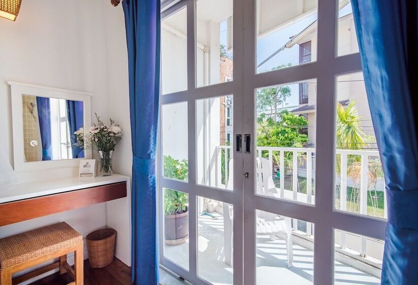 Hotel Sleepeasy Hostel Hua Hin By Baan Kangmung