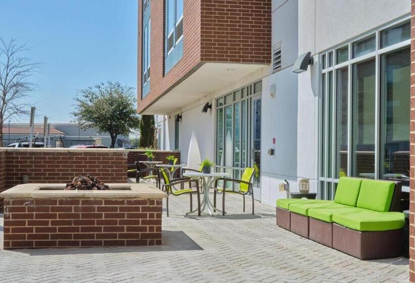 Отель Springhill Suites By Marriott Dallas Lewisville
