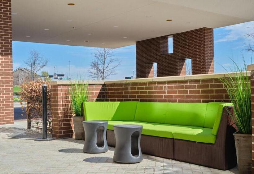Отель Springhill Suites By Marriott Dallas Lewisville