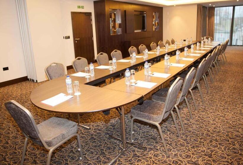 St George S Hotel   Wembley