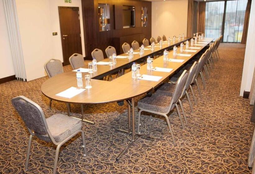 St George S Hotel   Wembley