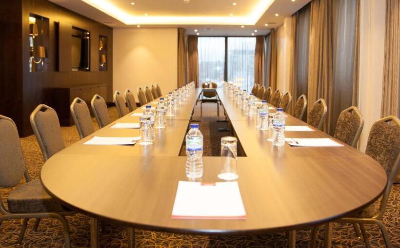 St George S Hotel   Wembley