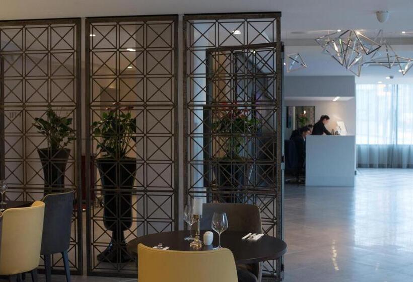 St George S Hotel   Wembley