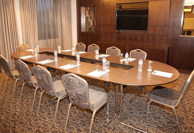 St George S Hotel   Wembley