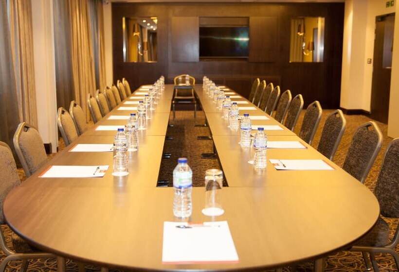 St George S Hotel   Wembley