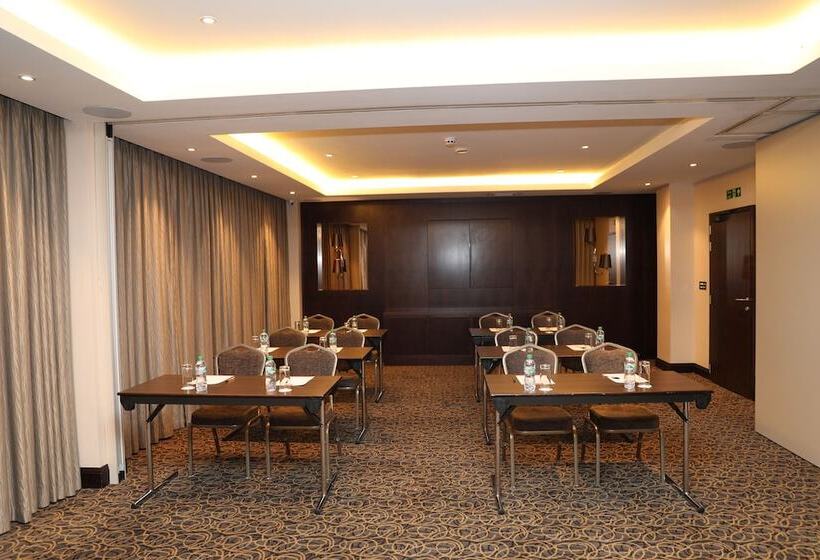 St George S Hotel   Wembley