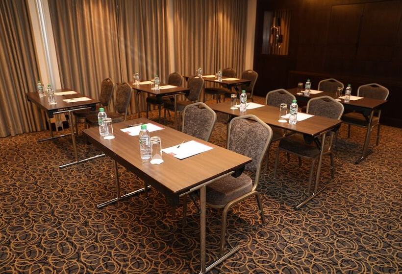 St George S Hotel   Wembley