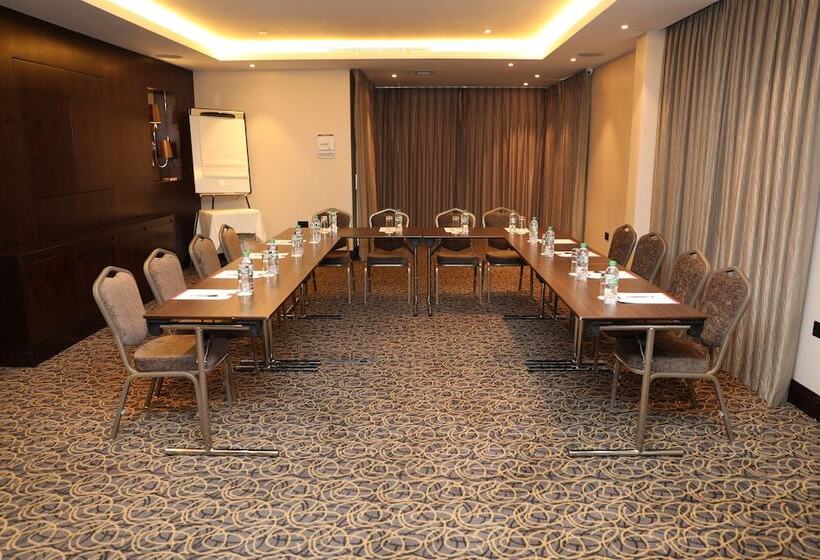 St George S Hotel   Wembley