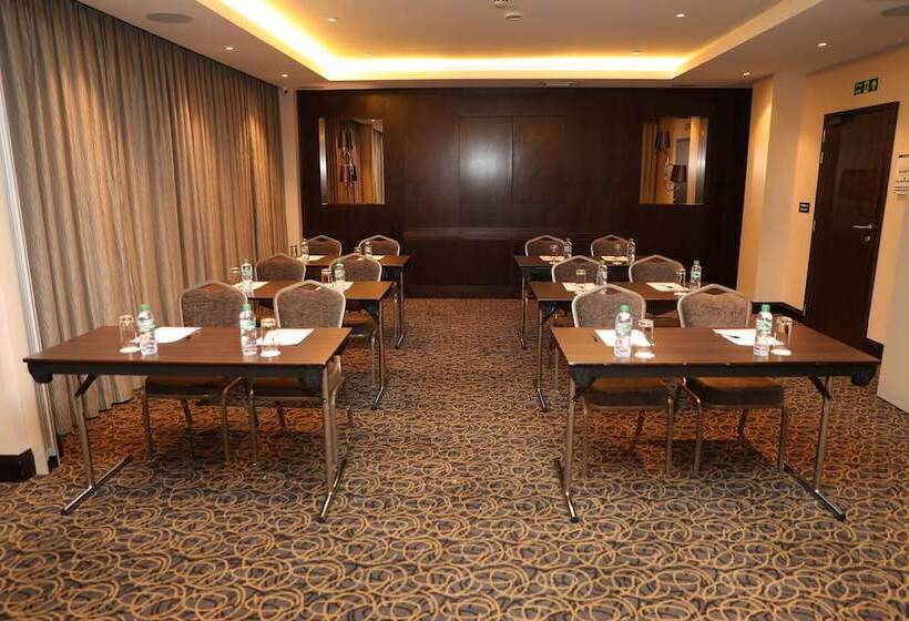 St George S Hotel   Wembley