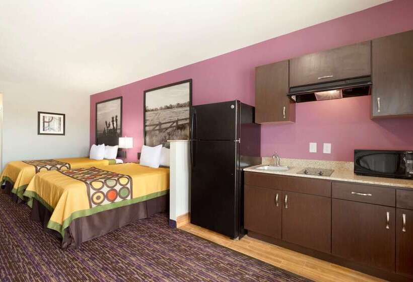 בית מלון כפרי Super 8 By Wyndham Carrizo Springs