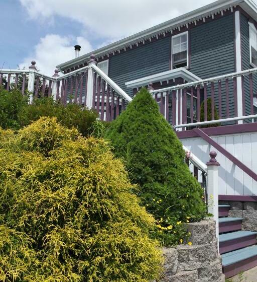 فندق Surfside Inn