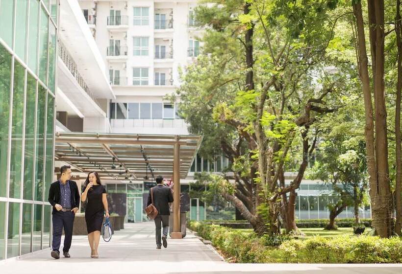 Отель Swissbelresidences Kalibata